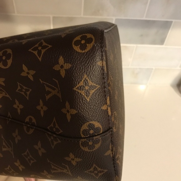 SOLD Louis Vuitton Authentic Neonoe - Picture 4 of 8